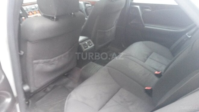 Mercedes E 200 1998, 240,000 km - 2.0 л - Bakı