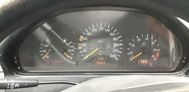 Mercedes C 180 1997, 339,260 km - 1.8 l - Bakı