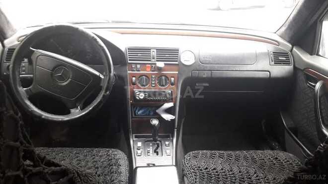 Mercedes C 220 1994, 340,000 km - 2.2 l - Bakı