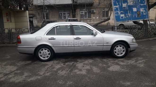 Mercedes C 220 1994, 340,000 km - 2.2 l - Bakı