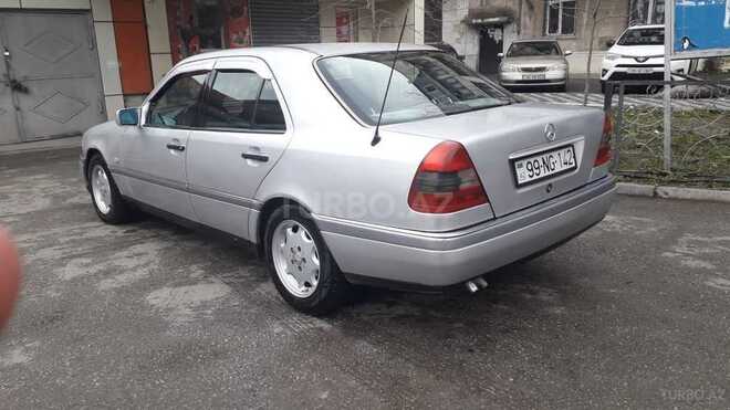 Mercedes C 220 1994, 340,000 km - 2.2 l - Bakı