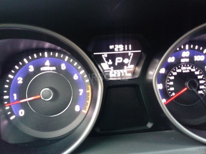 Hyundai Elantra 2014, 62,377 km - 1.8 l - Gəncə