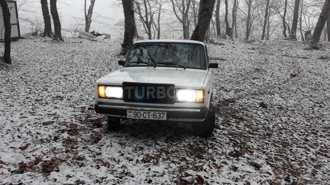 LADA (VAZ) 2107 2008, 157,000 km - 1.6 l - Quba