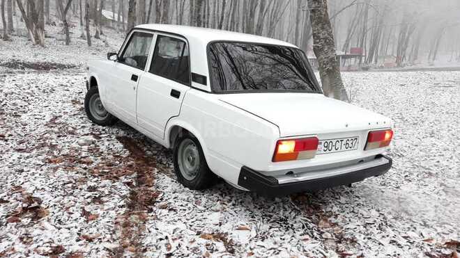 LADA (VAZ) 2107 2008, 157,000 km - 1.6 l - Quba