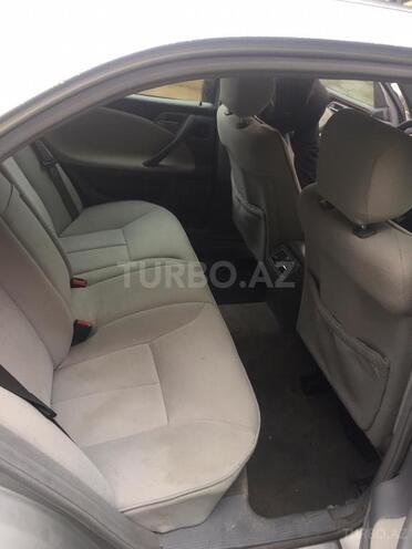Mercedes E 240 2000, 269,000 km - 2.6 l - Bakı