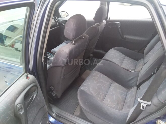 Opel Vectra 1996, 325,000 km - 1.8 l - Bakı