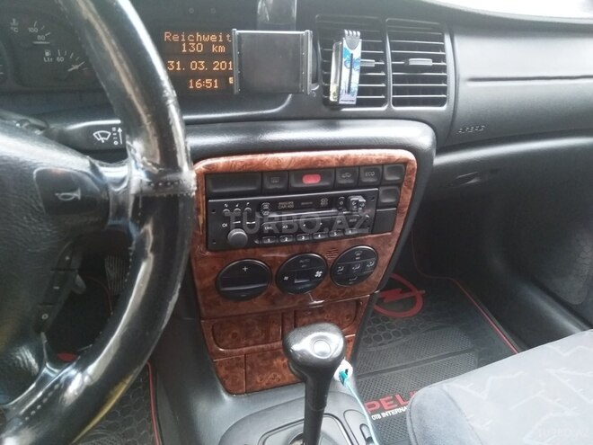 Opel Vectra 1996, 325,000 km - 1.8 l - Bakı