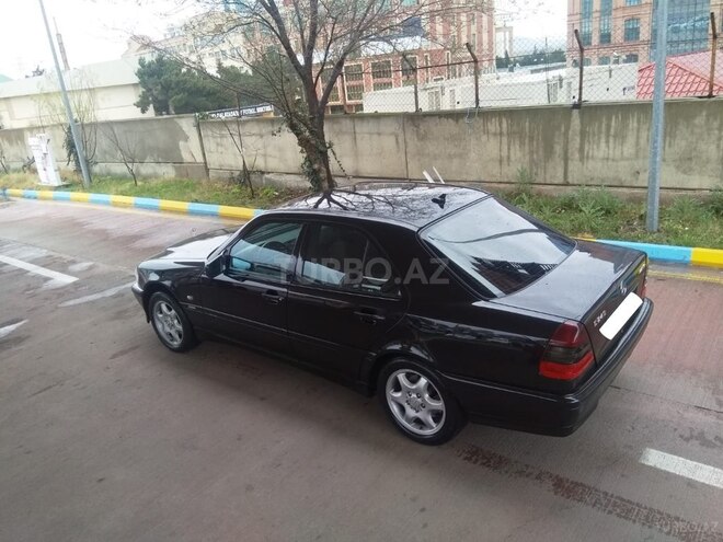 Mercedes C 240 1997, 449,000 km - 2.4 l - Bakı