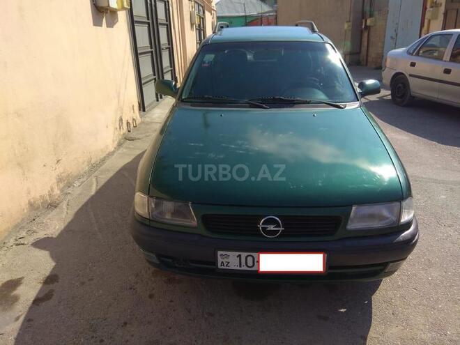 Opel Astra 1995, 301,000 km - 1.6 l - Bakı