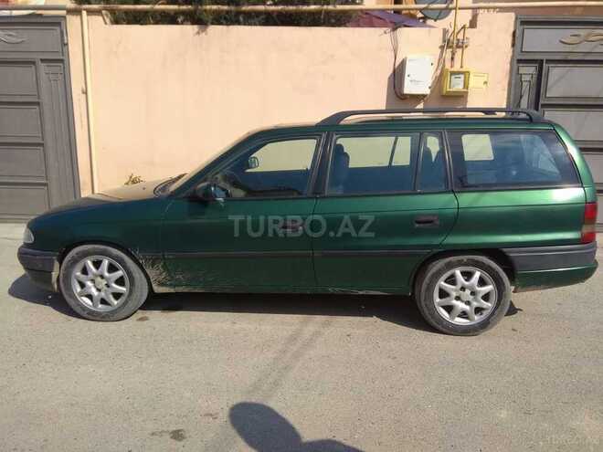 Opel Astra 1995, 301,000 km - 1.6 l - Bakı