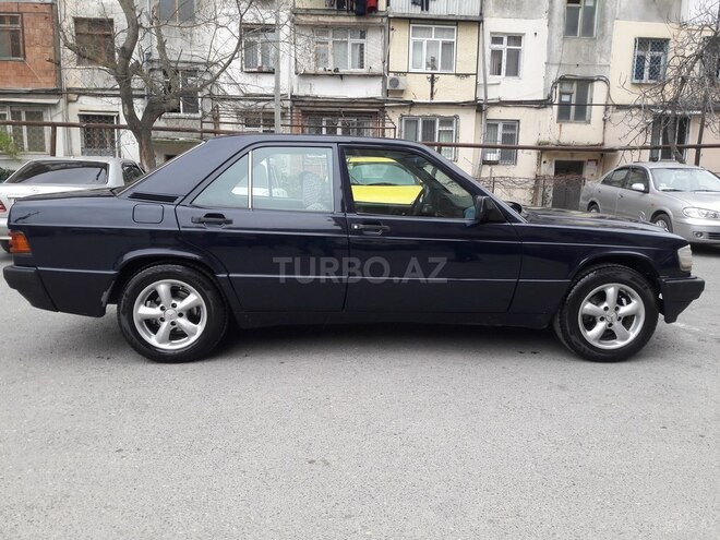 Mercedes 190 1990, 123,584 km - 2.0 l - Bakı
