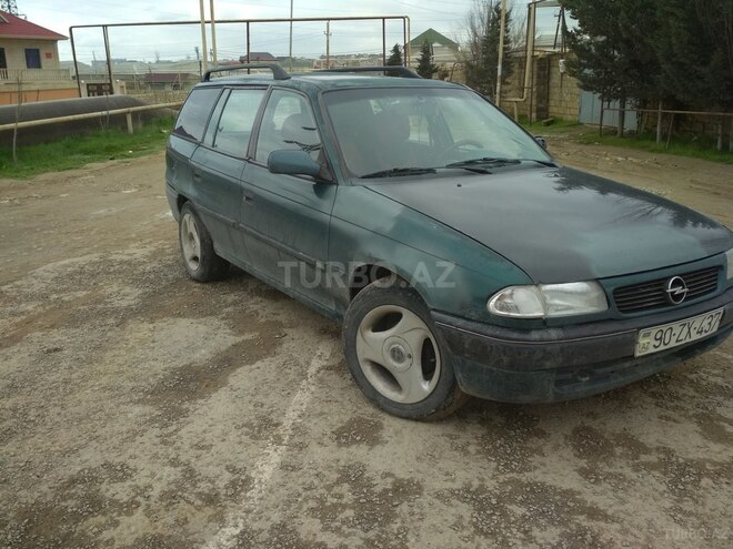 Opel Astra 1994, 225,000 km - 1.6 l - Bakı