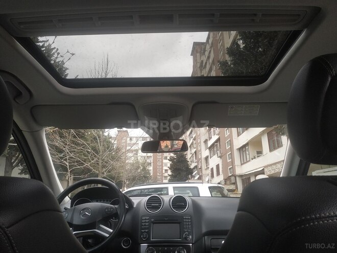 Mercedes ML 350 2009, 83,000 km - 3.5 l - Bakı
