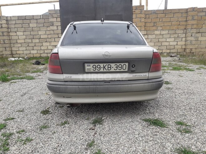 Opel Astra 1994, 362,000 km - 1.6 l - Sumqayıt
