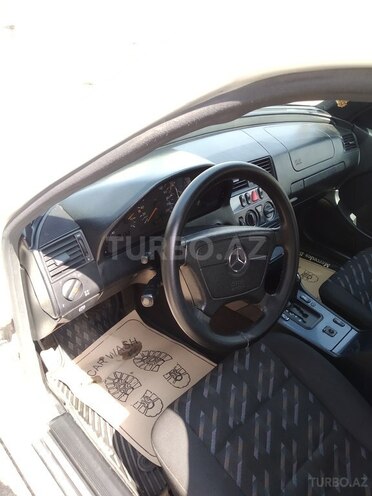 Mercedes C 220 1999, 491,000 km - 2.2 l - Bakı