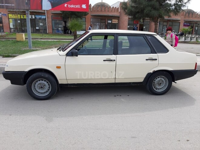 LADA (VAZ) 21099 1995, 250,000 km - 1.6 л - Gəncə