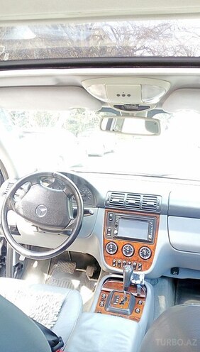 Mercedes ML 320 2001, 174,000 km - 3.2 l - Bakı