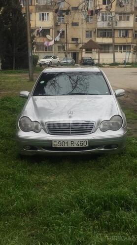 Mercedes C 220 2000, 248,000 km - 2.2 l - Bakı