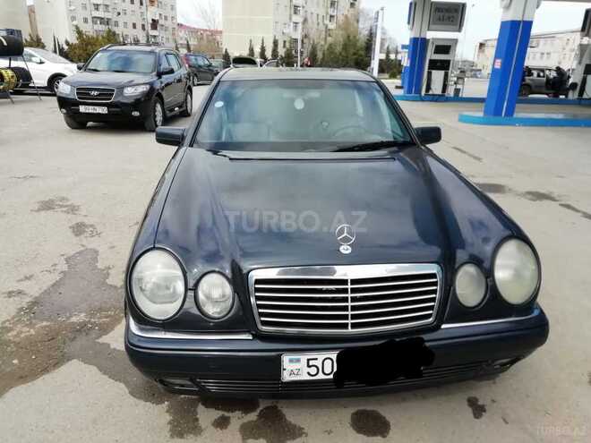 Mercedes E 230 1996, 267,500 km - 2.3 l - Sumqayıt