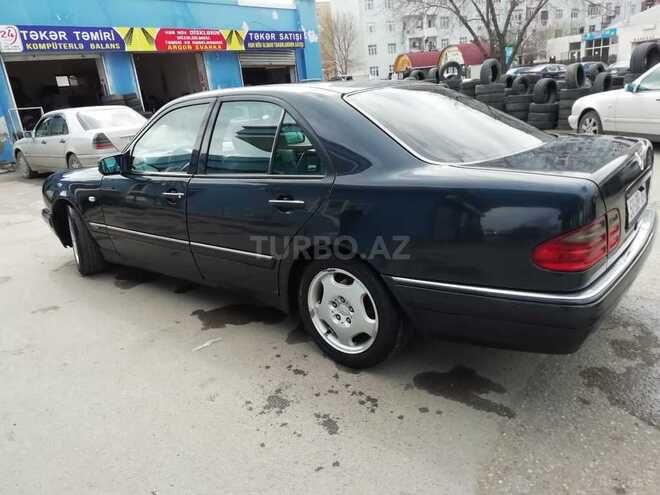 Mercedes E 230 1996, 267,500 km - 2.3 l - Sumqayıt
