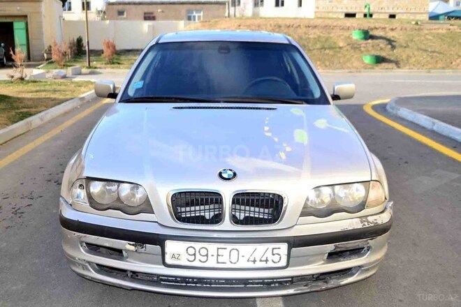 BMW 318 1999, 256,000 km - 1.9 l - Bakı
