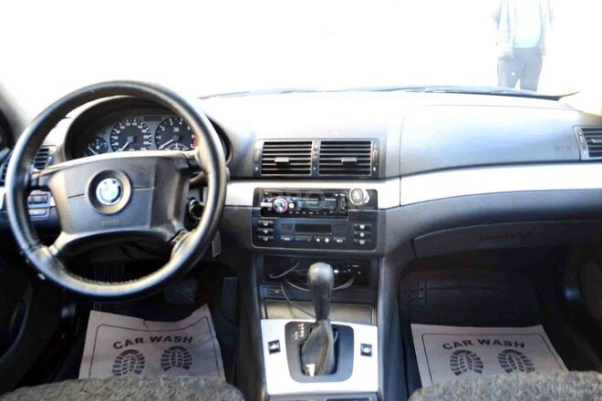 BMW 318 1999, 256,000 km - 1.9 l - Bakı