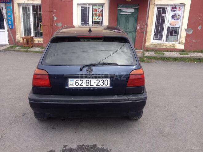 Volkswagen Golf 1993, 270,000 km - 2.0 л - Zaqatala