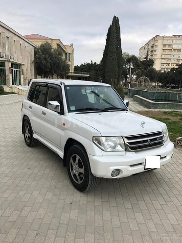 Mitsubishi Pajero io 2001, 270,000 km - 2.0 л - Bakı