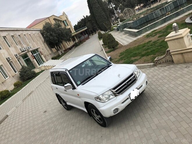 Mitsubishi Pajero io 2001, 270,000 km - 2.0 л - Bakı