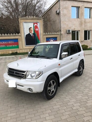 Mitsubishi Pajero io 2001, 270,000 km - 2.0 л - Bakı