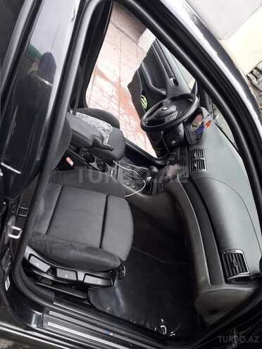 BMW 320 2003, 178,000 km - 2.2 l - Bakı