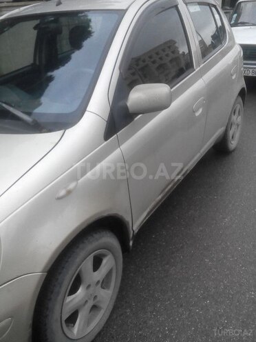 Toyota Vitz 2002, 199,600 km - 1.3 l - Bakı