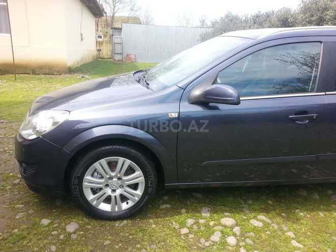 Opel Astra 2008, 178,000 km - 1.9 l - Bakı
