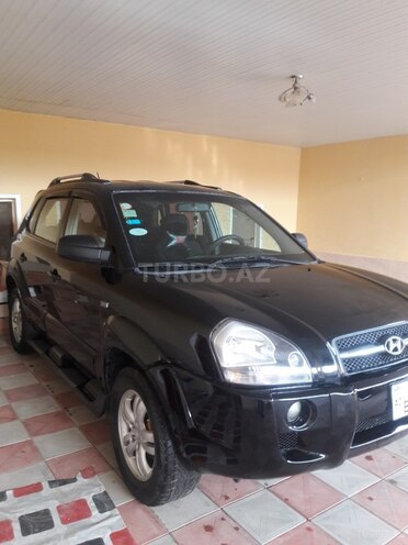 Hyundai Tucson 2007, 118,000 km - 2.0 l - Tovuz