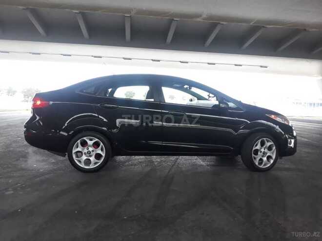 Ford Fiesta 2011, 204,000 km - 1.6 л - Bakı