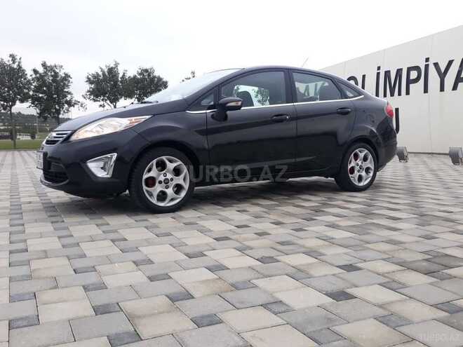 Ford Fiesta 2011, 204,000 km - 1.6 л - Bakı