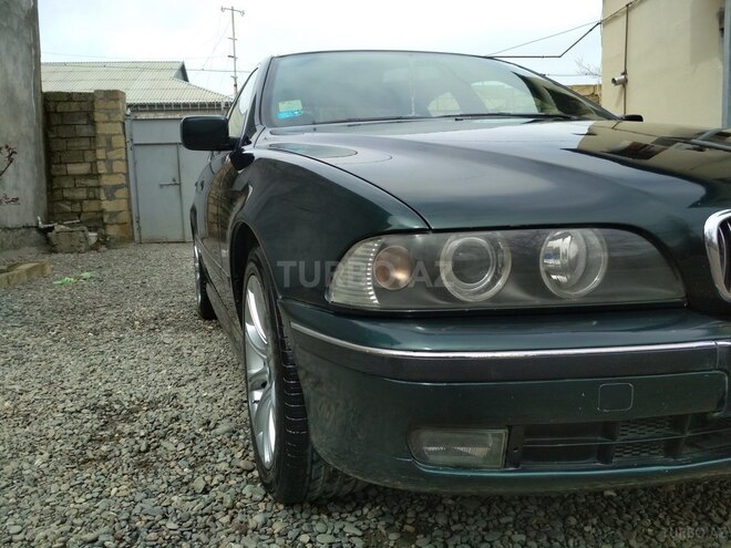 BMW 528 2000, 380,000 km - 2.8 л - Mingəçevir
