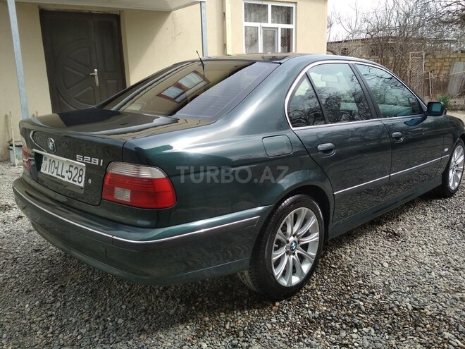 BMW 528 2000, 380,000 km - 2.8 л - Mingəçevir
