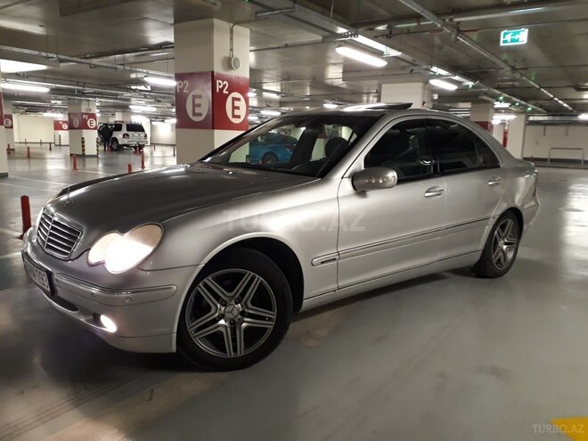 Mercedes C 200 2001, 305,000 km - 2.0 l - Bakı