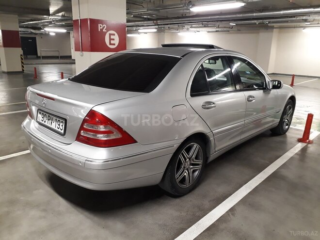 Mercedes C 200 2001, 305,000 km - 2.0 l - Bakı