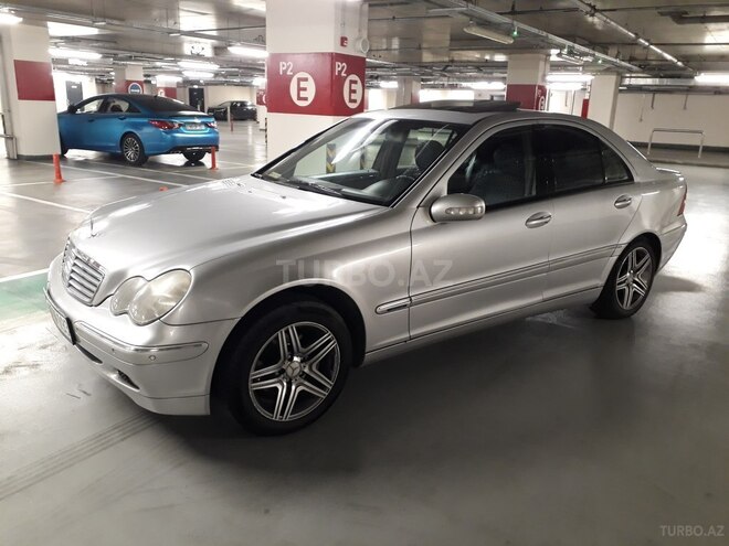 Mercedes C 200 2001, 305,000 km - 2.0 l - Bakı