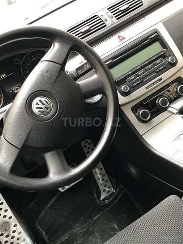 Volkswagen Passat 2010, 90 km - 0.2 l - Bakı
