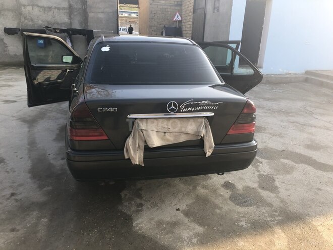 Mercedes C 200 1995, 293,912 km - 2.0 l - Bakı