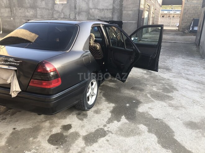 Mercedes C 200 1995, 293,912 km - 2.0 l - Bakı