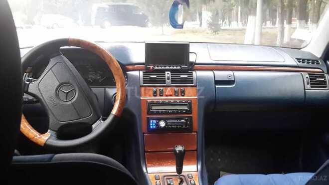 Mercedes E 240 1998, 315,039 km - 2.4 l - Xırdalan