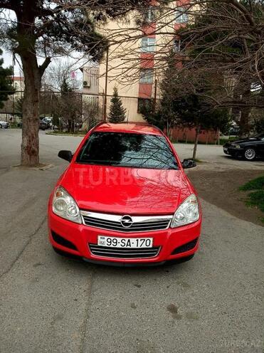 Opel Astra 2007, 211,000 km - 1.4 л - Bakı