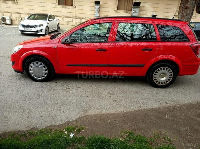 Opel Astra 2007, 211,000 km - 1.4 л - Bakı
