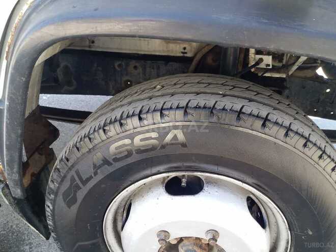Mercedes 711 D 1994, 241,041 km - 4.0 l - Bakı