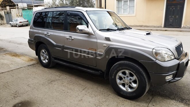 Hyundai Terracan 2004, 163,000 km - 2.9 l - Bakı