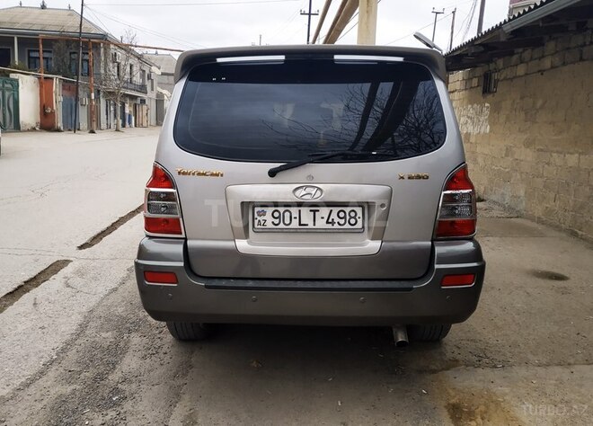 Hyundai Terracan 2004, 163,000 km - 2.9 l - Bakı